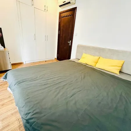 Em Be'S Collection Apartment